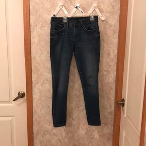Aeropostale mid rise jegging size 8R